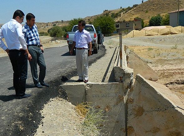 KAYMAKAM, OKUL İNŞAATLARINI İNCELEDİ