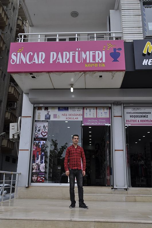 SİNCAR’DA KOZMETİK, İNDİRİMDE