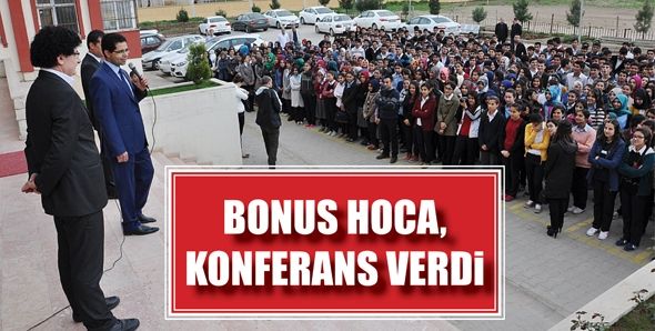 BONUS HOCA, KONFERANS VERDİ