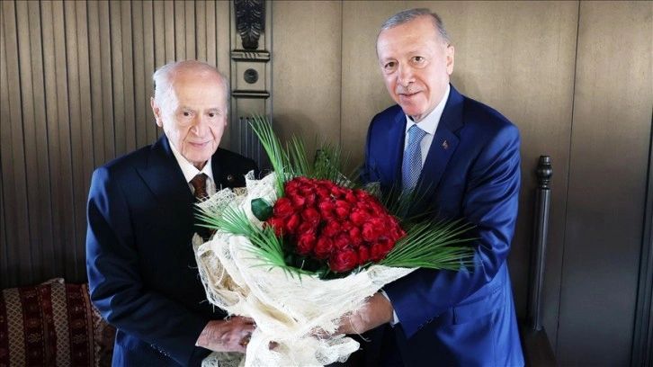 Ankara'da Görüşme: Erdoğan ve Bahçeli Buluştu