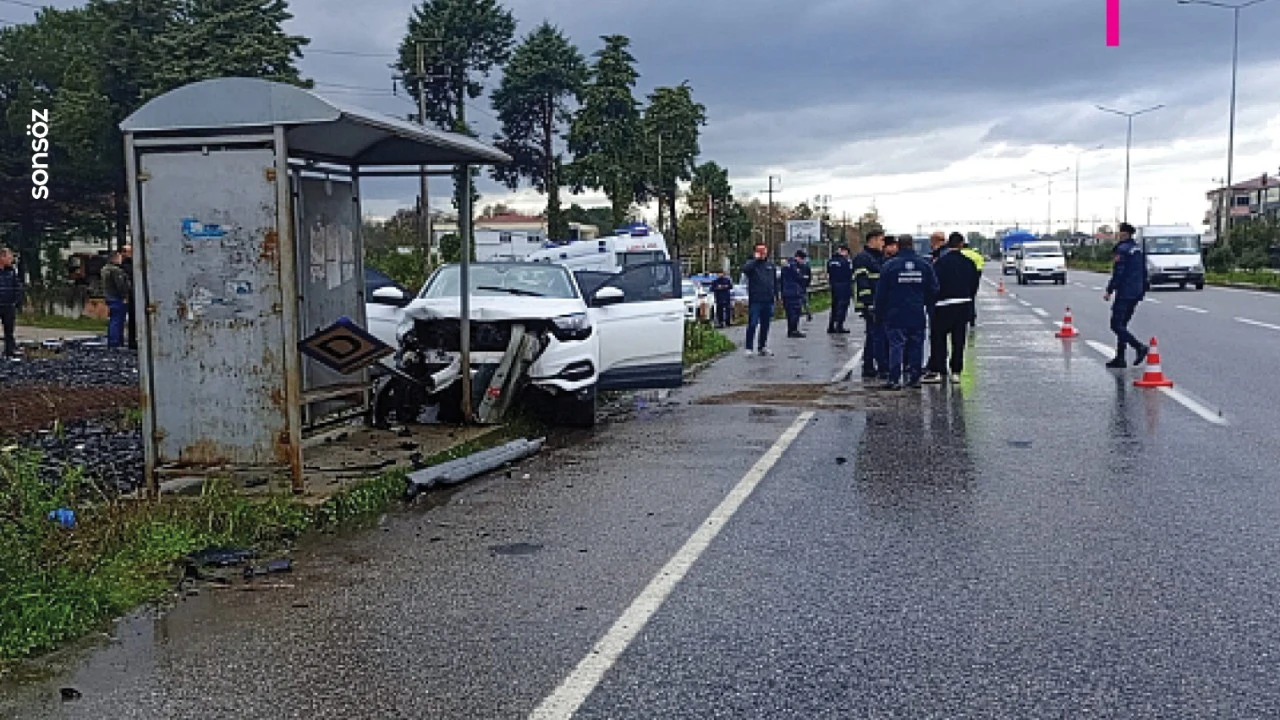 Bariyere çarpan cipin sürücüsü öldü, eşi yaralandı