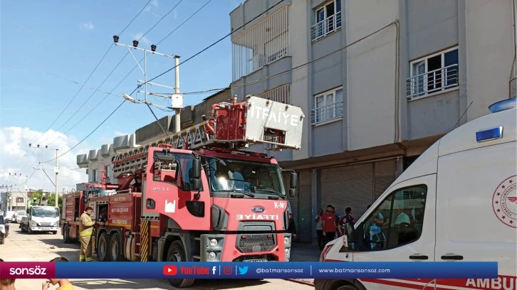 Bir ev çıkan yangında hasar gördü