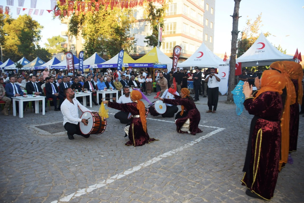 Birecik'te "Kelaynak ve Balcan Festivali" düzenlendi