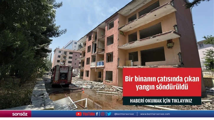 Diyarbakır'da bir binanın çatısında çıkan yangın söndürüldü