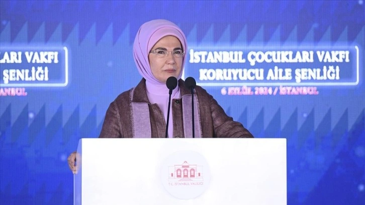 Emine Erdoğan İstanbul Çocukları Vakfı Koruyucu Aile Şenliği'ne Katıldı