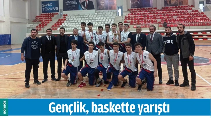 GENÇLİK, BASKETTE YARIŞTI