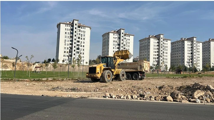 Kardelen’de moloz yığınları temizlendi