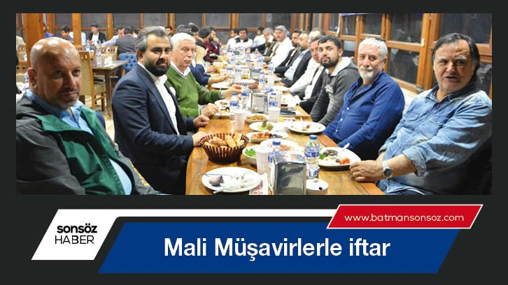 Mali Müşavirlerle iftar