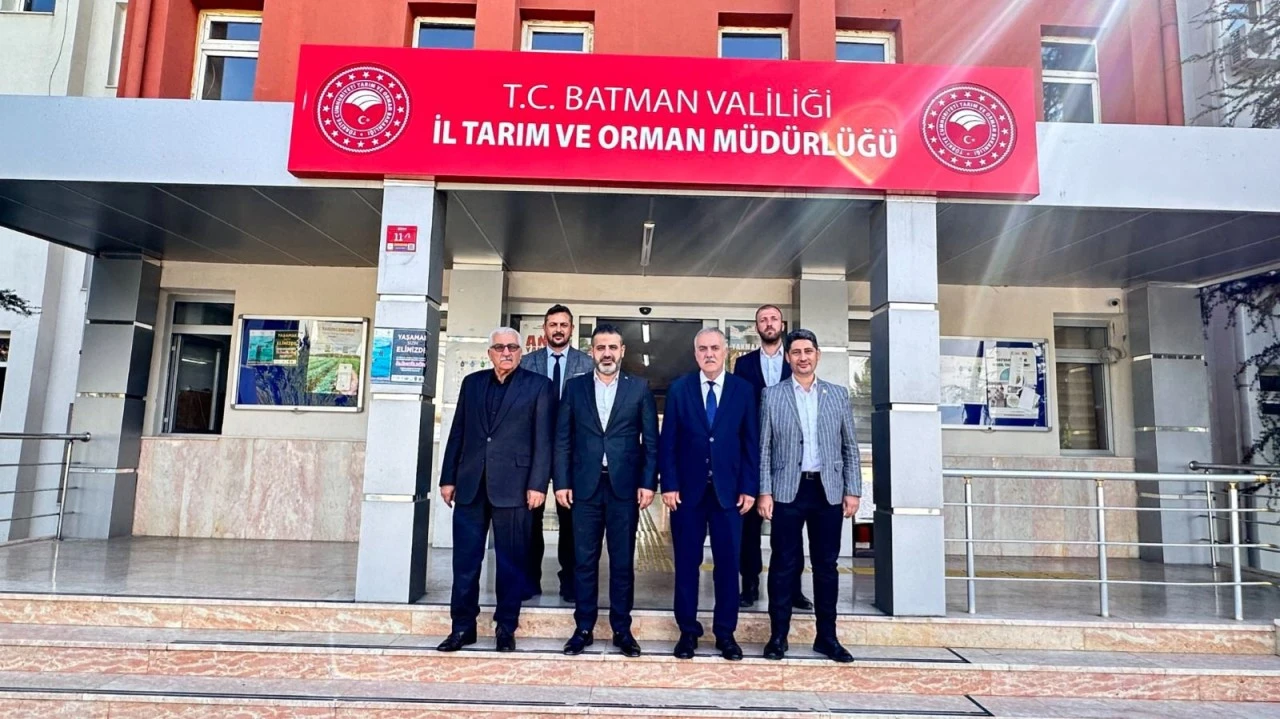 MHP’li başkan, Tarım Müdürüyle görüştü