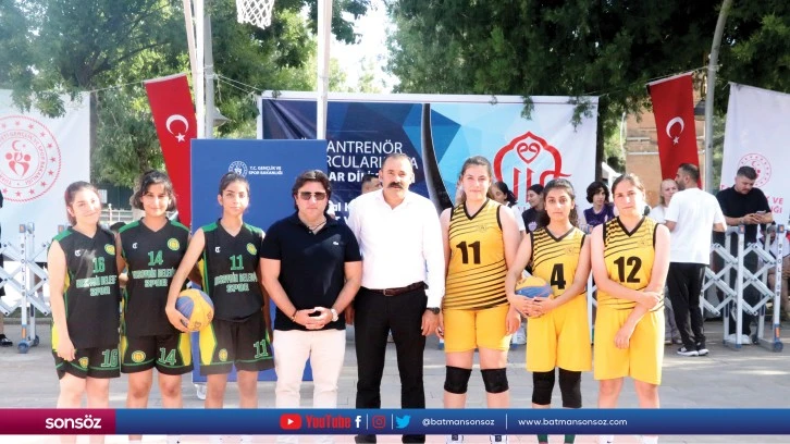 "Sokaklar Bizim 3x3 Basketbol Gençlik Kupası" finalleri başladı