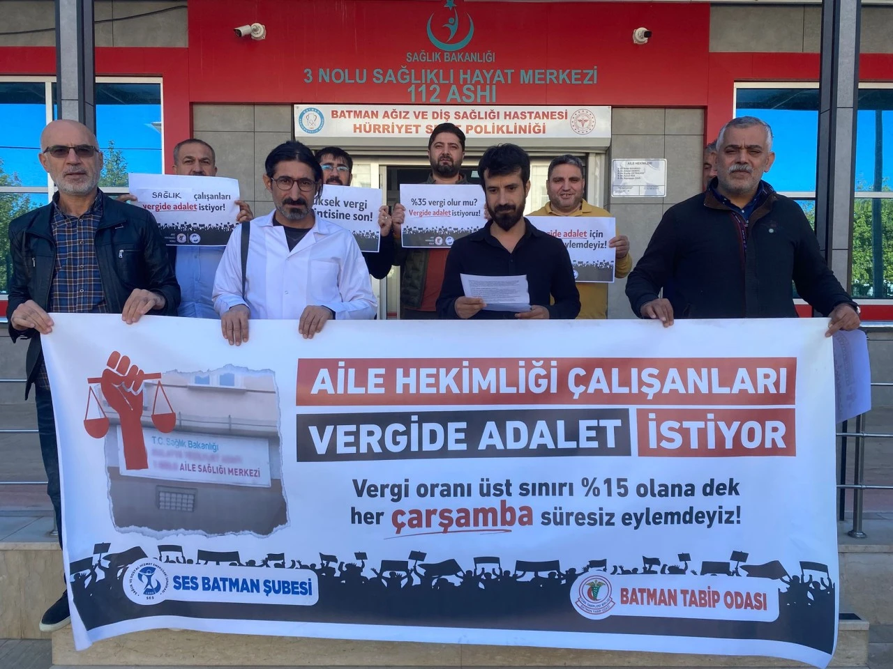 Sağlıkçılar 33 haftadır eylemde