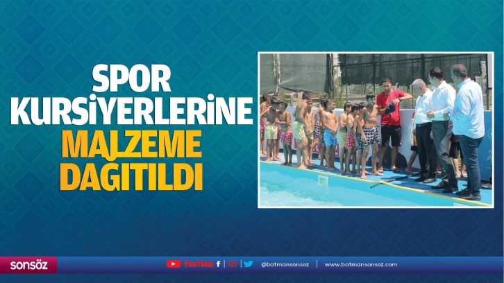 Spor kursiyerlerine malzeme dağıtıldı