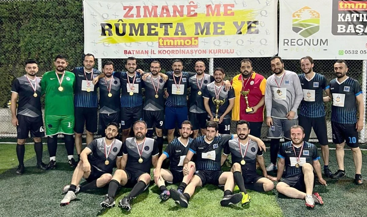 TMMOB futbol turnuvasında 14 takım yarıştı