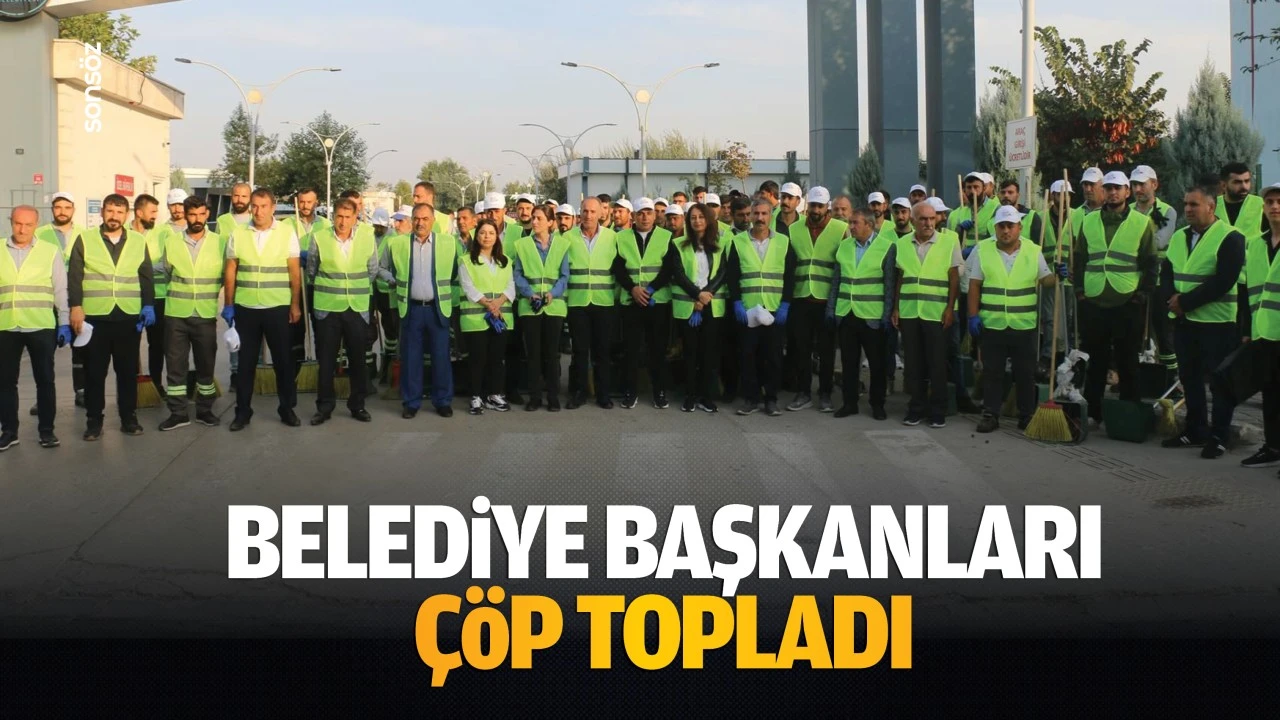 Belediye Başkanları çöp topladı