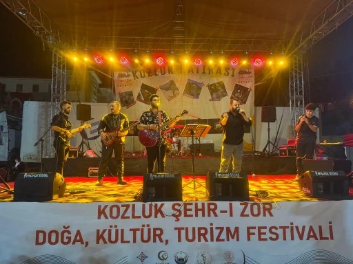 4XBAND, Kozluk’u coşturdu