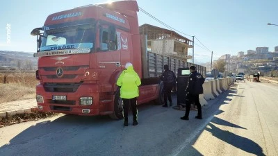 Adıyaman'da zorunlu kış lastiği denetimi yapıldı