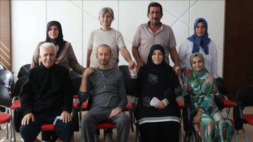 Antalya Akdeniz Üniversitesi Hastanesi'nden Başarılı Çapraz Böbrek Nakli Operasyonu