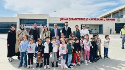 Cizre'de öğrenciler Şırnak Şerafettin Elçi Havalimanını gezdi