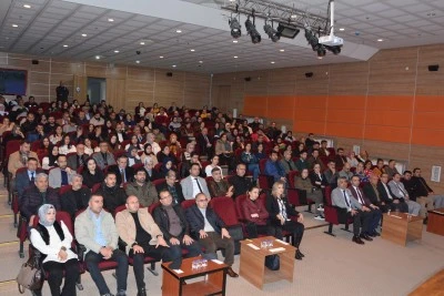 Diyarbakır'da Mehmet Akif Ersoy anıldı