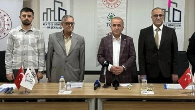 Elazığ'da 302 deprem konutu için kura çekildi