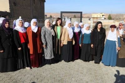 Eş Başkan Bucak, Çınar’ın mahallelerinde yurttaşlarla buluştu