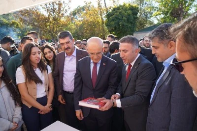 Gercüş’ün lezzetleri fuarda tanıtıldı