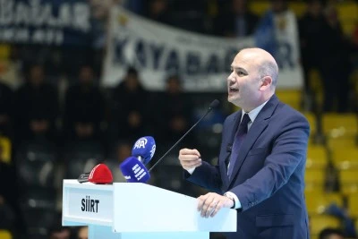 AK Parti'li İleri, Siirt'te partisinin 8. Olağan İl Kongresi'nde konuştu