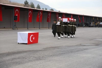  Şehit olan asker için tören düzenlendi