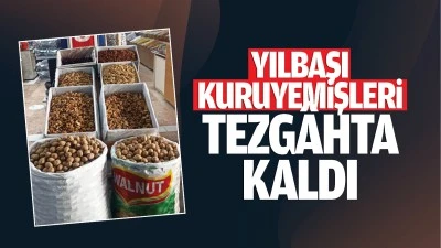 Yılbaşı kuruyemişleri, tezgâhta kaldı