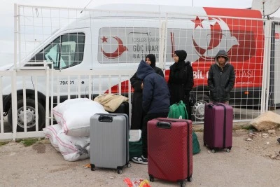 Suriyelilerin Kilis'ten ülkelerine dönüşü sürüyor