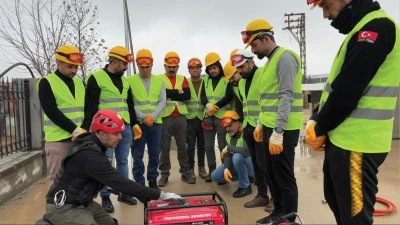 İslahiye'de gönüllü öğretmenlerden arama kurtarma ekibi kuruldu