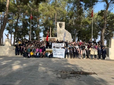 İzciler Şahinbey Anıtı'nı ziyaret etti