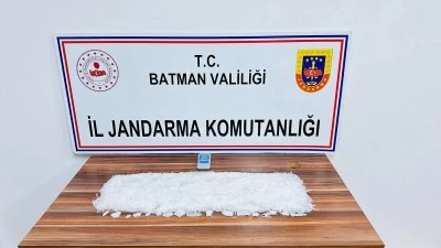 Jandarma, eve baskın düzenledi!