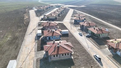 Kahta kırsalındaki depremzedeler yeni evlerine taşındı