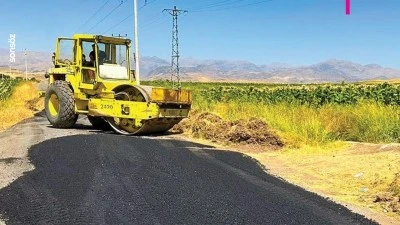 Köy yollarına Bin 506 ton asfalt döküldü