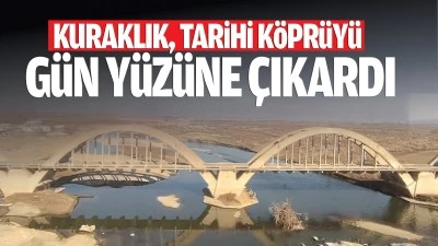 Kuraklık, tarihi köprüyü gün yüzüne çıkardı