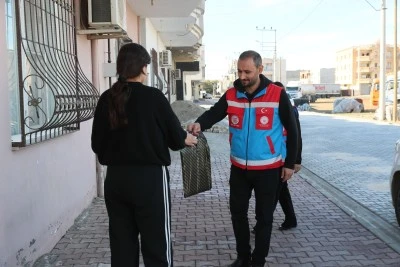 Mardin'de 6 bin 337 öğrenciye çalışma kitabı desteği