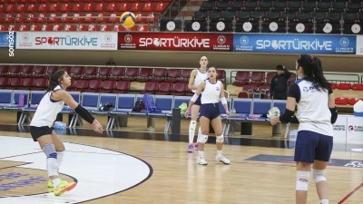 Merinos Voleybol, play-off potasından çıkmak istemiyor