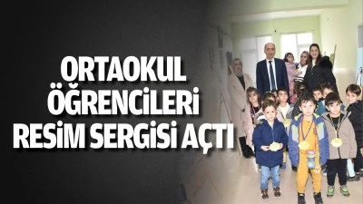 Ortaokul öğrencileri resim sergisi açtı