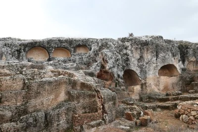 Perre Antik Kenti'nde 1800 yıl önceki üzüm işliği canlandırılacak