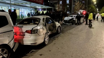 Şanlıurfa'da trafik kazasında 2 kişi yaralandı