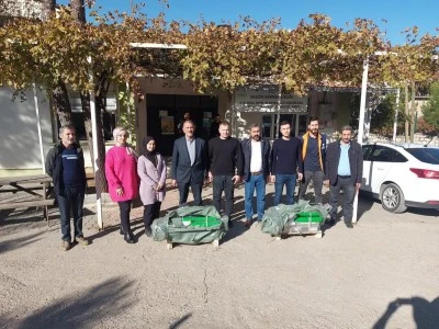 Sason’da üzüm sıkma makineleri dağıtıldı