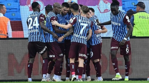 Trabzonspor, Yeni Malatyaspor'u 3-2 Mağlup Etti