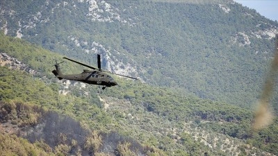 TSK Helikopterleri Gökova Körfezi'ndeki Orman Yangınına Müdahale Ediyor